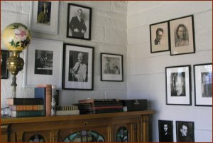 Friends © 2009 America In Context